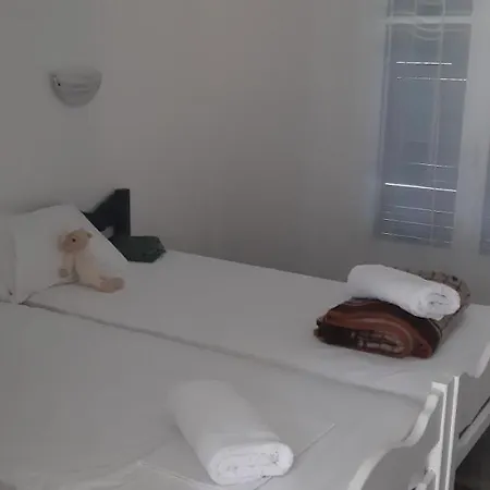 Appart hôtel Lucia *