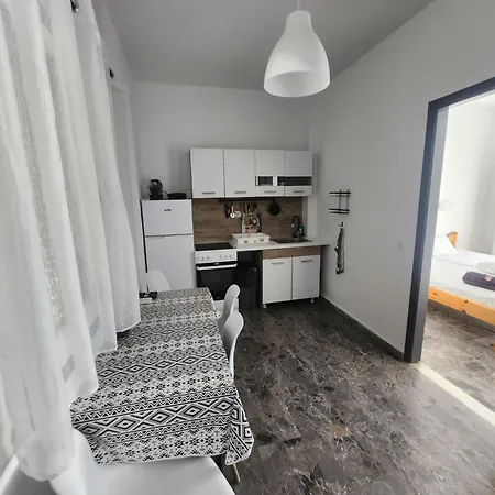 Lucia Agios Georgios Pagon