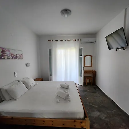 Appart hôtel Lucia Agios Georgios Pagon