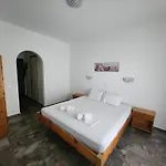 Lucia 3* Agios Georgios Pagon