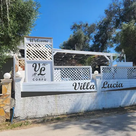 Lucia 3* Agios Georgios Pagon