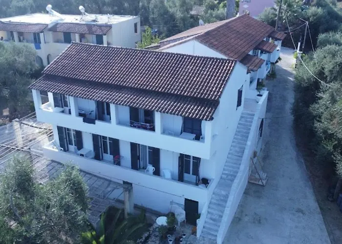 Апарт-отель Lucia 3*